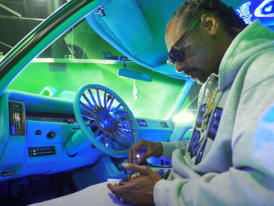Snoop Dogg lanza "Gang Signs", el tercer visual de su nuevo disco