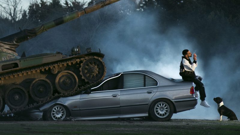 Elio Toffana trae el rap más puro de vuelta con "Serie 5"