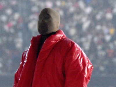 Kanye West retrasa de nuevo la salida de su disco "Donda"